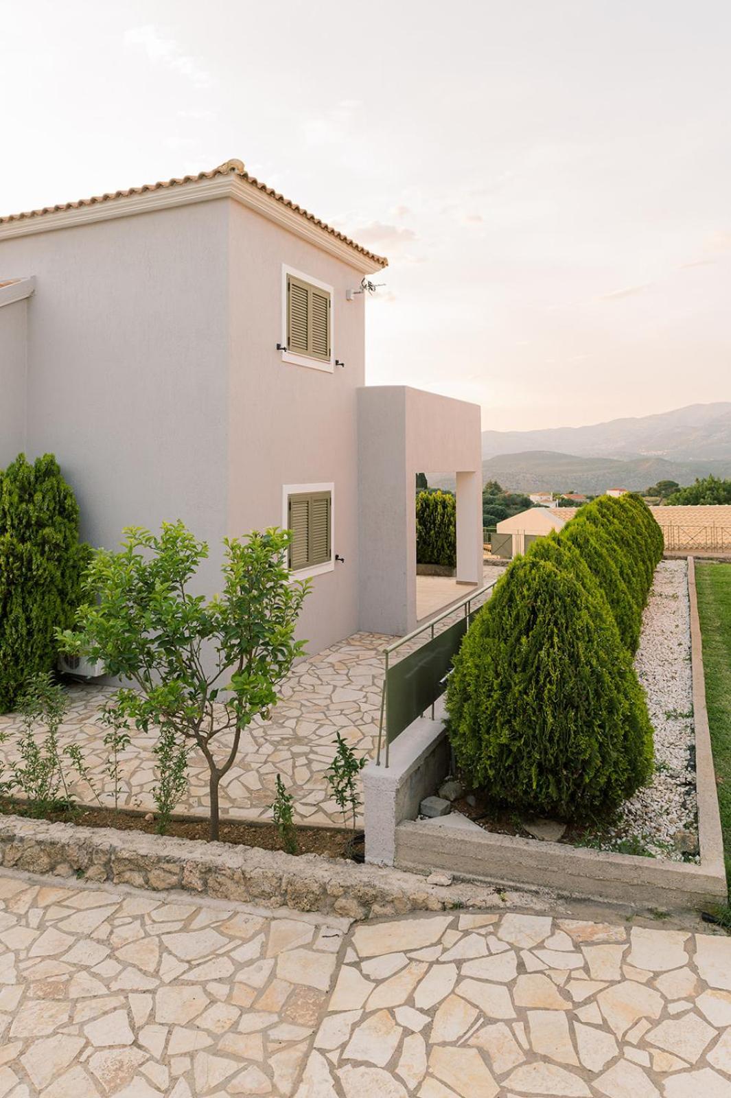 Vasilopoulos Residences - Villa Emelia With Shared Pool Argostoli  Buitenkant foto