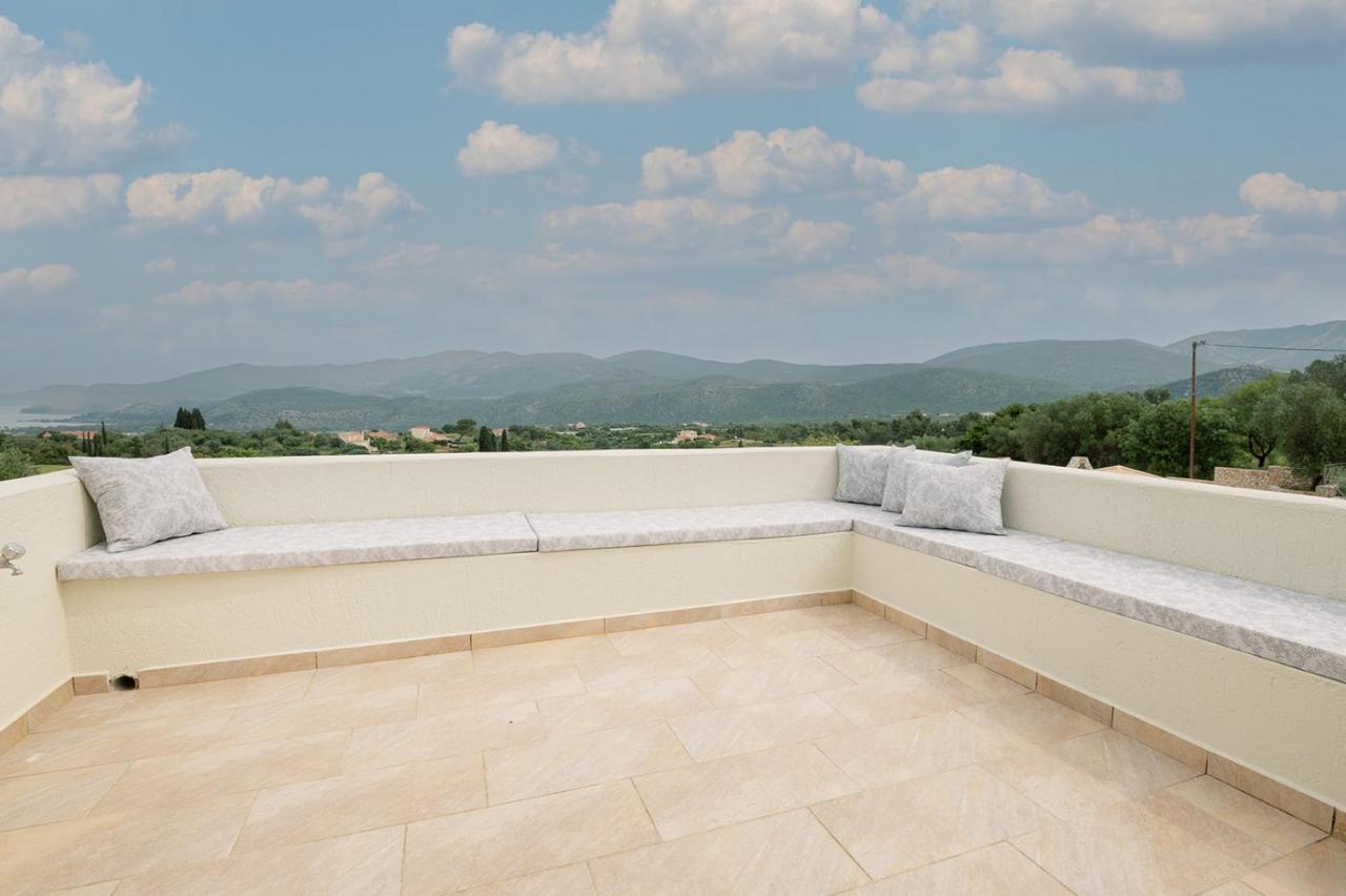 Vasilopoulos Residences - Villa Emelia With Shared Pool Argostoli  Buitenkant foto